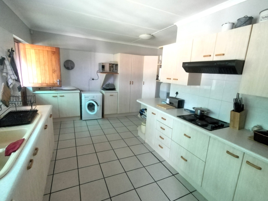 3 Bedroom Property for Sale in Wavecrest Eastern Cape
